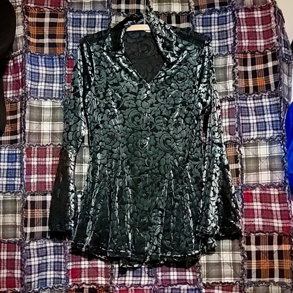 Womens Button Down Velour Rose's Green & Black Size Small